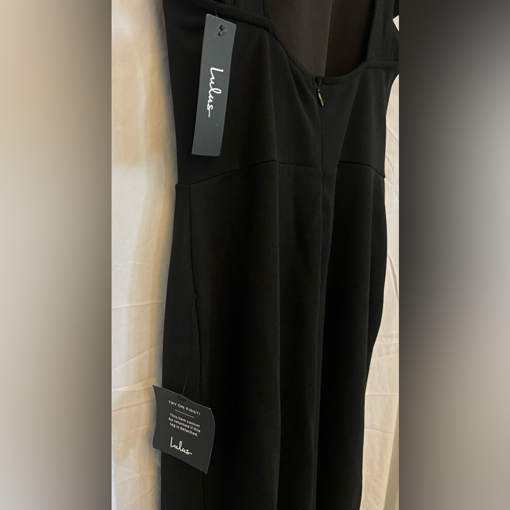 NWT M Lulu's Classic Black low back Ruffle Jumpsuit - Picture 11 of 11